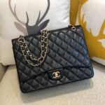 CHANEL Classic Maxi Handbag(High-end grade)