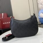 GG Emblem small shoulder bag - Image 2
