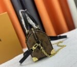 Louis Vuitton Monogram Canvas Cruise 2025 Speedy 20 Trunk Bag In Black - Image 4