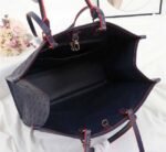 Louis Vuitton Monogram Empreinte Giant Onthego GM Tote In Navy Blue - Image 6
