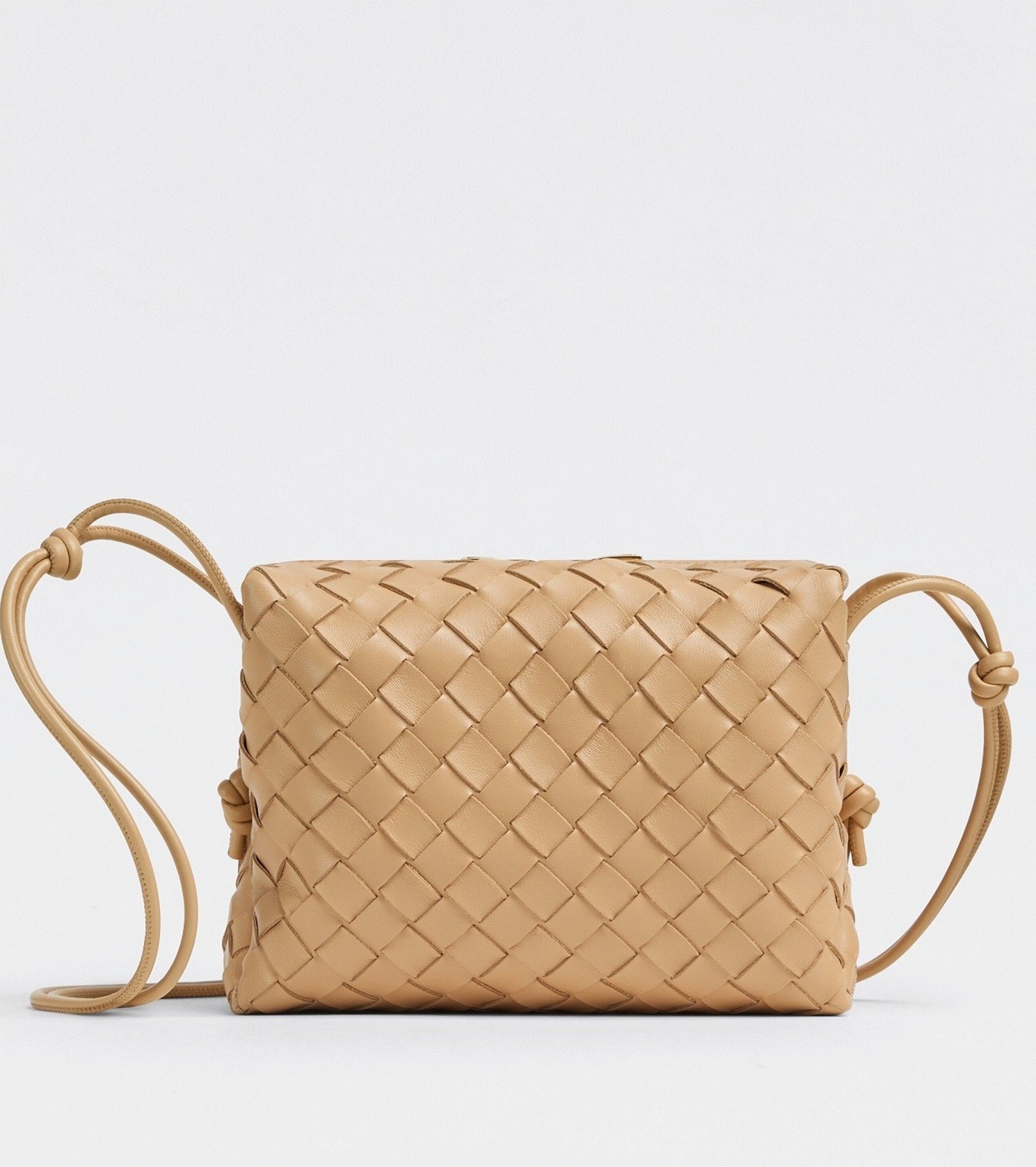 81527C07-B664-C6C8-4FD7-C02D58342B1F.jpg Fake Bottega Veneta Loop Small Bag Almond - Image 1