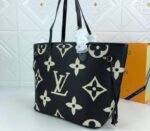 Louis Vuitton Neverfull MM Tote In Black - Image 3