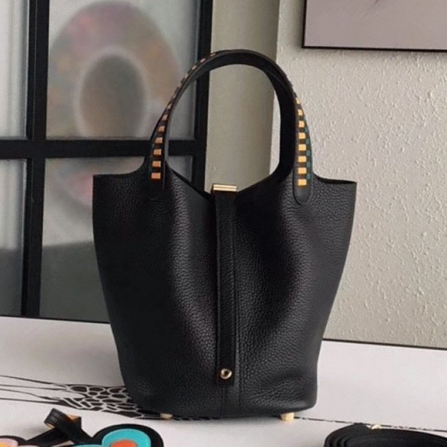 82604A0E-DA66-1B2A-A7D2-75D02B4641DA.jpg Black 1:1 fake Hermes Picotin Lock 22cm handbag with braided handles - Image 1