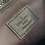 S LOCK SLING BAG - Image 7