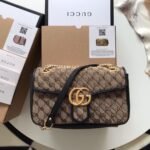 GG Marmont small shoulder bag