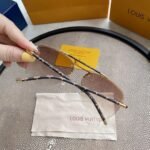 LOUIS VUITTON CLOCKWISE CANVAS SUNGLASSES - Image 6