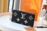 LV Long Wallet - Image 2