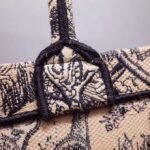 Dior Large Book Tote Bag Imitation in Blue Toile de Jouy Embroidery - Image 5