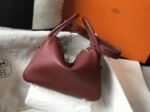 Knockoff Hermes Lindy 26cm handbag in bordeaux - Image 8