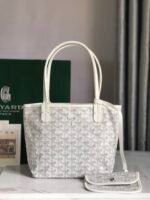 Goyard Tote bag