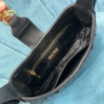 MIUMIU Hobo bag - Image 6