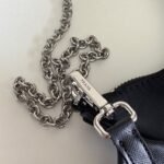 Prada Re-Edition Shoulder Bag Fake in Black - Image 3