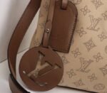 LV Mahina Beaubourg MM Hobo In Beige - Image 9