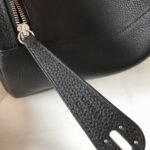Designer replica Hermes Lindy 26cm handbag in black - Image 3