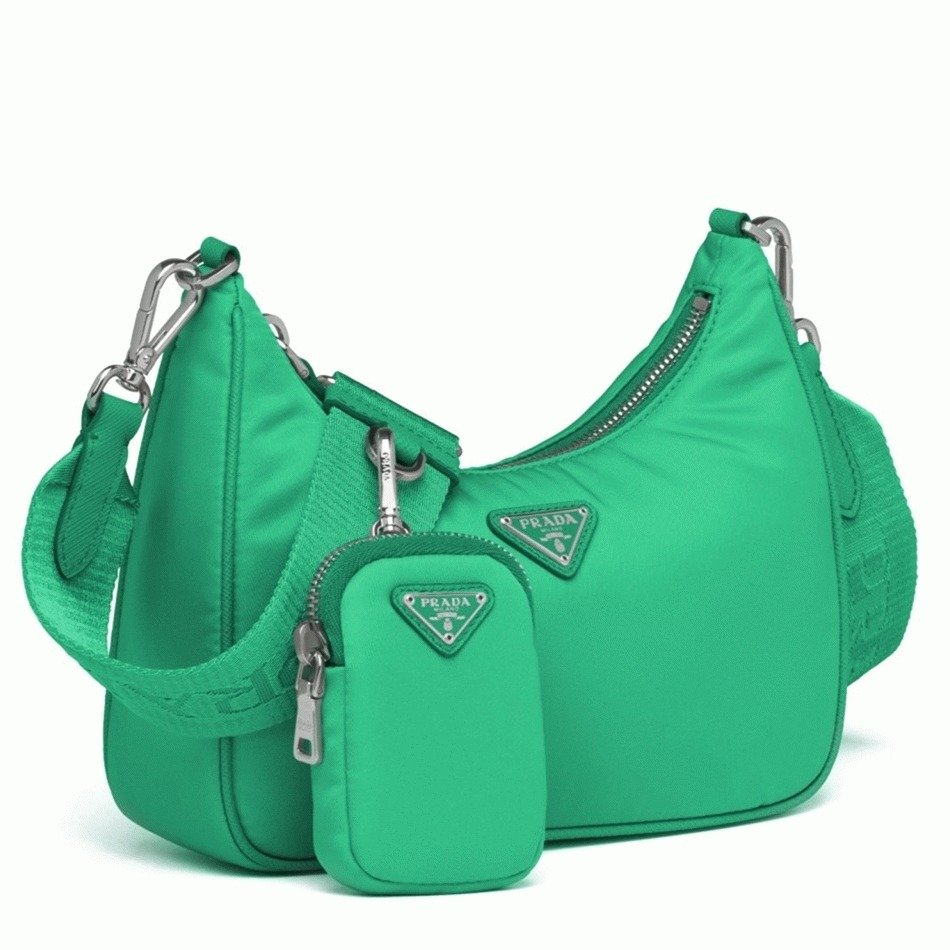 8958C892-4378-886D-0B39-CEE9B82B7FC0.jpg Prada Re-Edition Shoulder Bag Replica in Green - Image 1