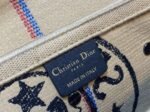 Dior Saddle Bag Knockoff in Beige Jute Canvas with Dior Union Motif - Image 6