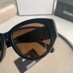 Vintage Sunglasses - Image 5