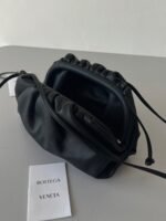 Knockoff Bottega Veneta Mini Pouch with Strap Black - Image 2