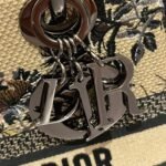 Dior Lady D-Lite Medium Bag Fake in Beige Jardin d Hiver Embroidery - Image 6
