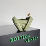 Replica Bottega Veneta Knot Minaudiere Clutch Travertine - Image 7