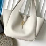 YSL BEA IN GRAINED LEATHER