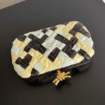Replica Bottega Veneta Knot Minaudiere Clutch Multicolour - Image 3