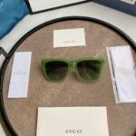 Gucci acetate sunglasses with logo