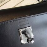 Black Box Knockoff Hermes Kelly 35cm Structured Handbag - Image 4