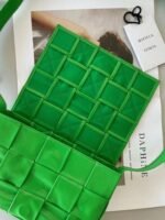 Top Quality Fake Bottega Veneta Cassette Bag In Parakeet - Image 6