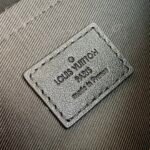 S LOCK SLING BAG - Image 7