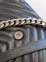 Fake Saint Laurent College Medium Chain Bag Black - Image 5