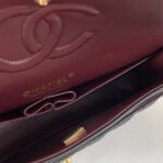 Chanel Classic handbag medium (High-end grade) - Image 4