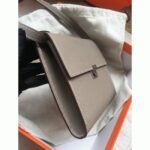 Grey 1:1 replica Hermes Clic wallet with strap - Image 2