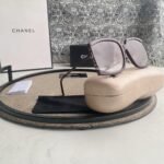 Vintage chanel sunglasses - Image 8