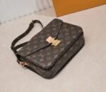 LV Monogram Canvas Metis M44875 - Image 4