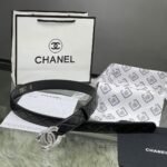 Chanel Red Patent Leather CC Logo Belt - Image 2