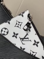 LOUIS VUITTON Marelle Black Epi - Image 8