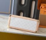 LV X TM Monogram Cherry Canvas Onthego MM In White Style 2 - Image 4