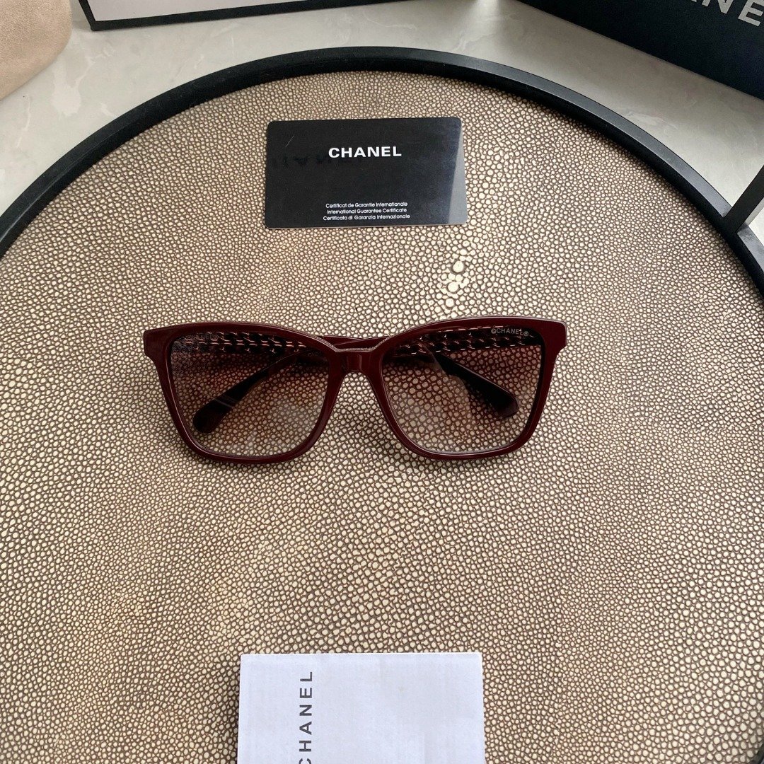 996E7C6E-0E60-6B5A-26B7-0D4D8DC8ACA6.jpg CHANEL Sunglasses - Image 1