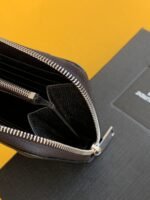 Saint Laurent MONOGRAMS PROMOTIONS - Image 7