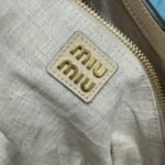 Lvy Leather bag - Image 5