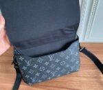 Louis Vuitton Taurillon Leather Steamer Messenger Bag - Image 8