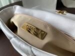 Chanel 19 medium - Image 8