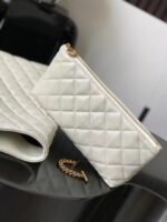 ICARE MAXI SHOPPING BAG IN QUILTED LAMBSKIN – White - Image 6