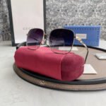 SQUARE-FRAME SUNGLASSES - Image 2