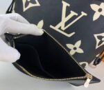 Louis Vuitton Neverfull MM Tote In Black - Image 7