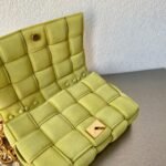 Top Quality Fake Bottega Veneta Chain Cassette Bag In Kiwi - Image 4