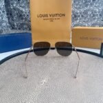 Womens Square Sunglasses - Image 3