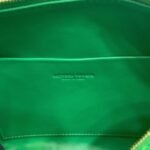 Replica Bottega Veneta Loop Small Bag Green - Image 10