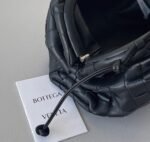 Knockoff Bottega Veneta Mini Pouch with Strap Black - Image 5